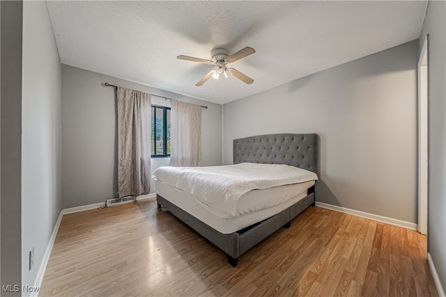 11499 Pearl Road, Strongsville, OH 44136