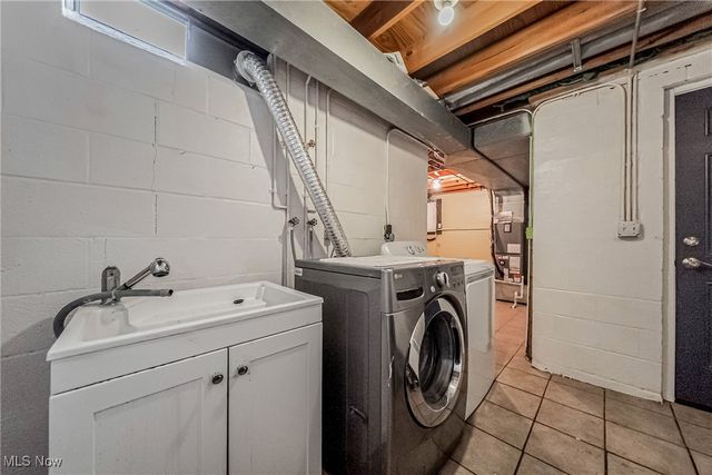 11499 Pearl Road, Strongsville, OH 44136