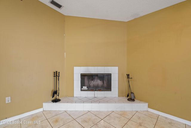 1778 Parrsboro Street NW, Palm Bay, FL 32907