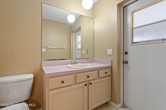 1778 Parrsboro Street NW, Palm Bay, FL 32907