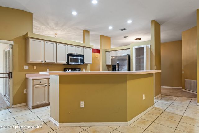 1778 Parrsboro Street NW, Palm Bay, FL 32907