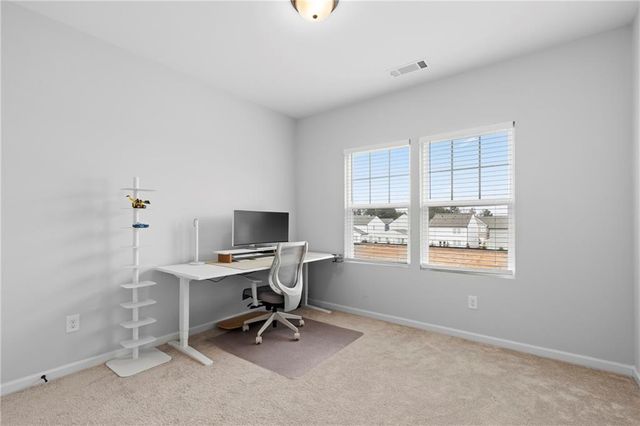 4068 Annsbury Ct, Lilburn, GA 30047