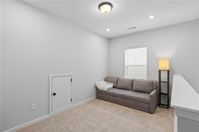 4068 Annsbury Ct, Lilburn, GA 30047