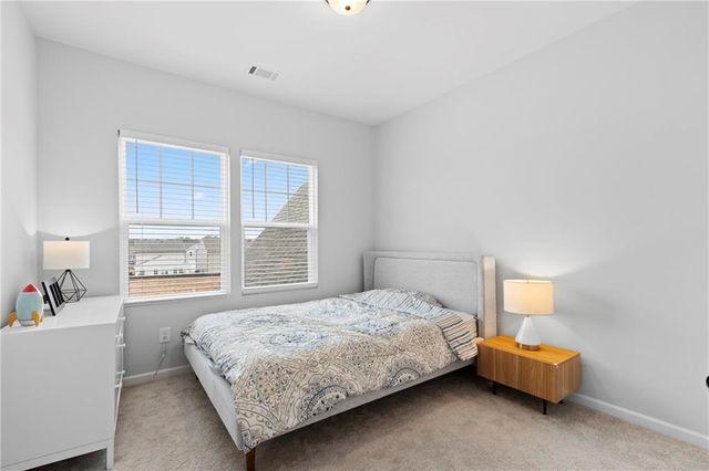 4068 Annsbury Ct, Lilburn, GA 30047