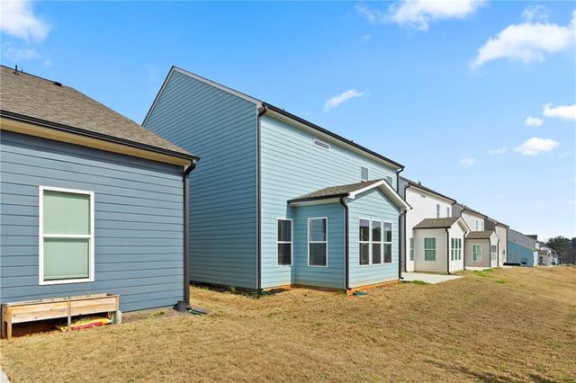 4068 Annsbury Ct, Lilburn, GA 30047