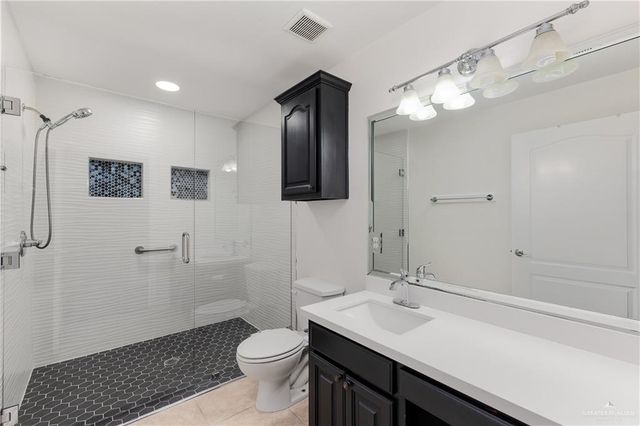 4417 S Cesar Chavez Road, Edinburg, TX 78542