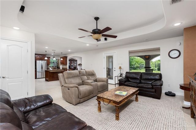 4417 S Cesar Chavez Road, Edinburg, TX 78542
