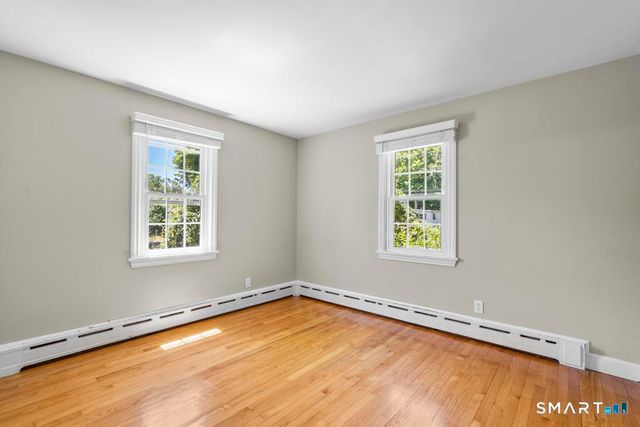 43 East Village Road, Shelton, CT 06484