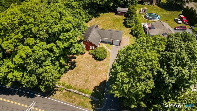 43 East Village Road, Shelton, CT 06484