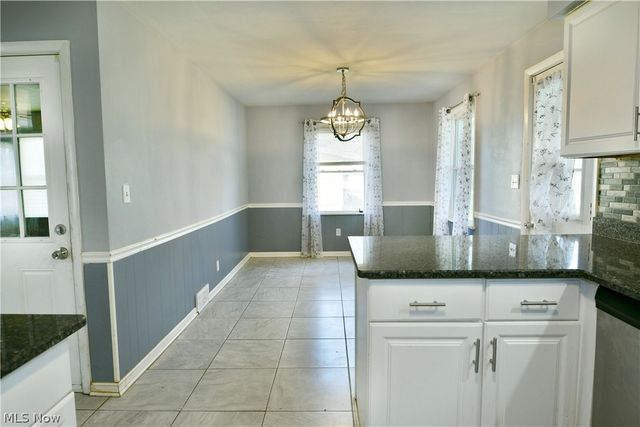 3205 Redgate Lane, Youngstown, OH 44511