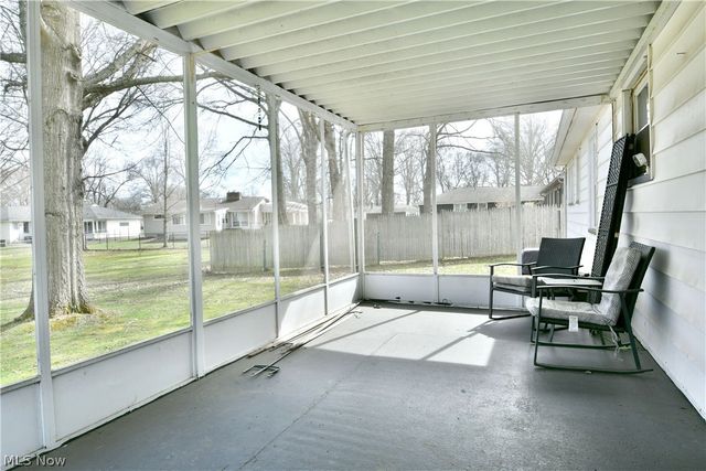 3205 Redgate Lane, Youngstown, OH 44511