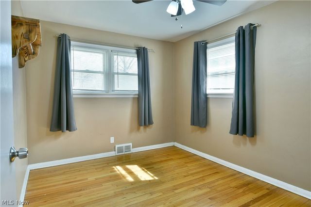 3205 Redgate Lane, Youngstown, OH 44511