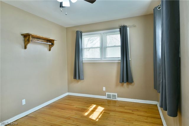 3205 Redgate Lane, Youngstown, OH 44511