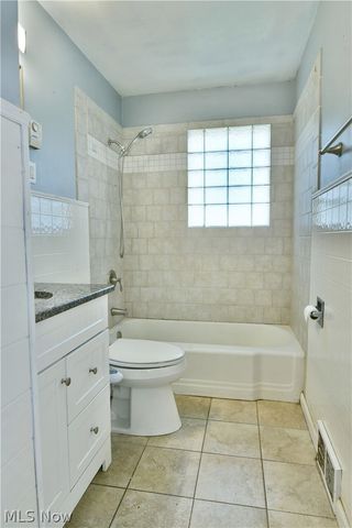 3205 Redgate Lane, Youngstown, OH 44511