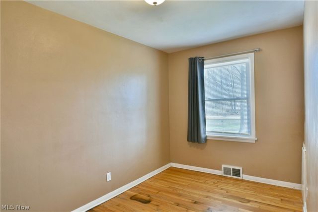 3205 Redgate Lane, Youngstown, OH 44511