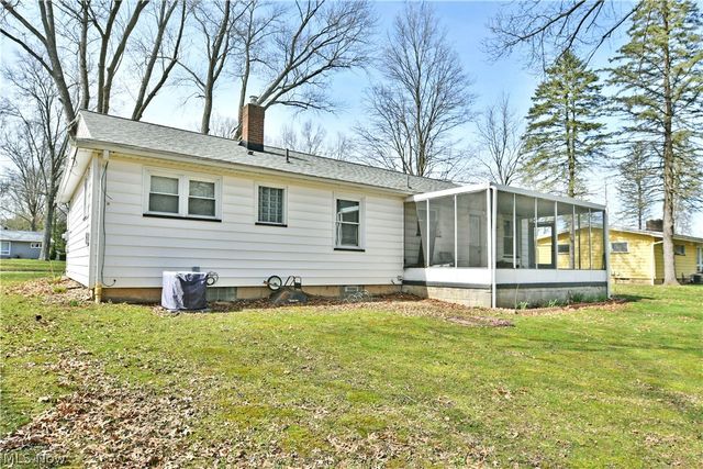 3205 Redgate Lane, Youngstown, OH 44511