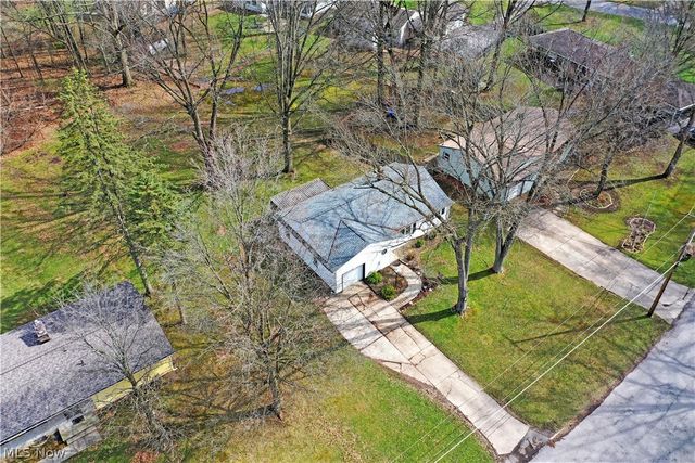 3205 Redgate Lane, Youngstown, OH 44511