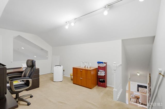 32 Scott Drive, Monroe, NJ 08831