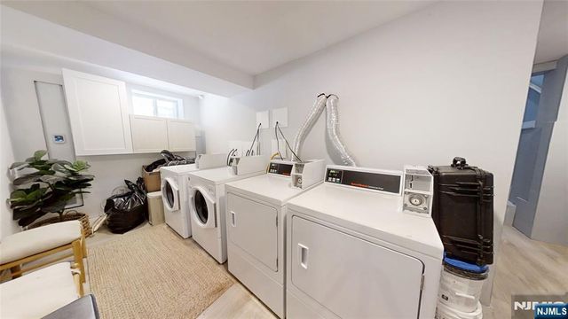 368 Elm Street, Newark, NJ 07105