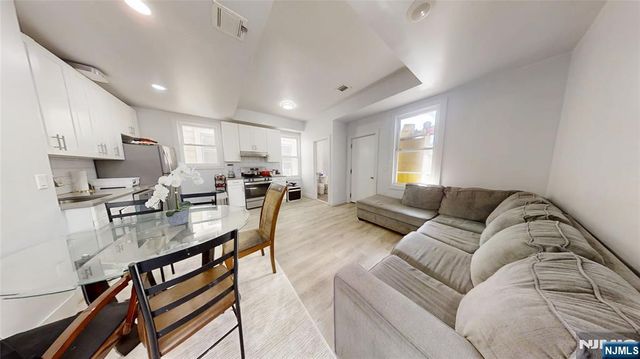 368 Elm Street, Newark, NJ 07105