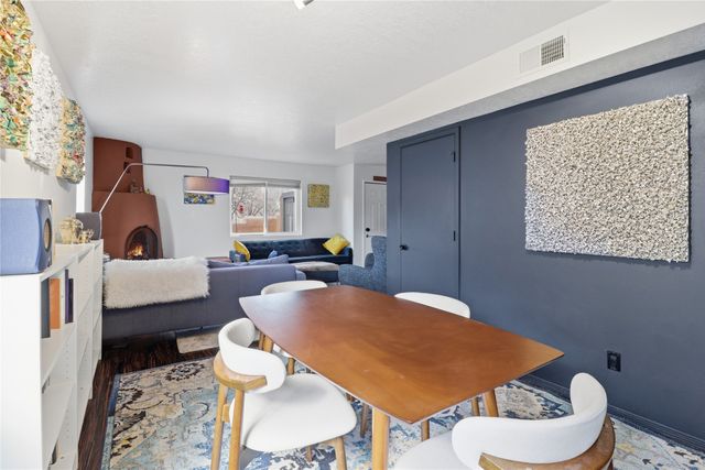 1629 Calle de Oriente Norte, Santa Fe, NM 87507