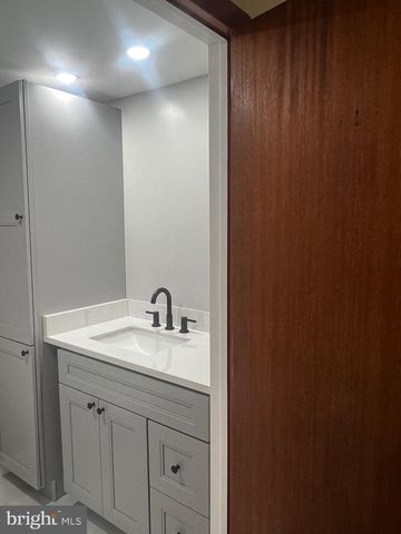 4403 E YATES RD, Bensalem, PA 19020