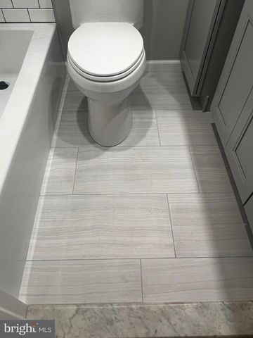 4403 E YATES RD, Bensalem, PA 19020