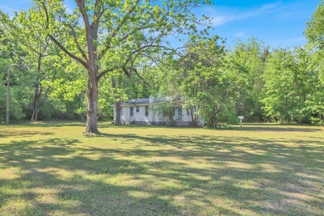 130 Lees Drive, Reevesville, SC 29471