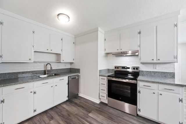 2710 Leola Street, North Charleston, SC 29405