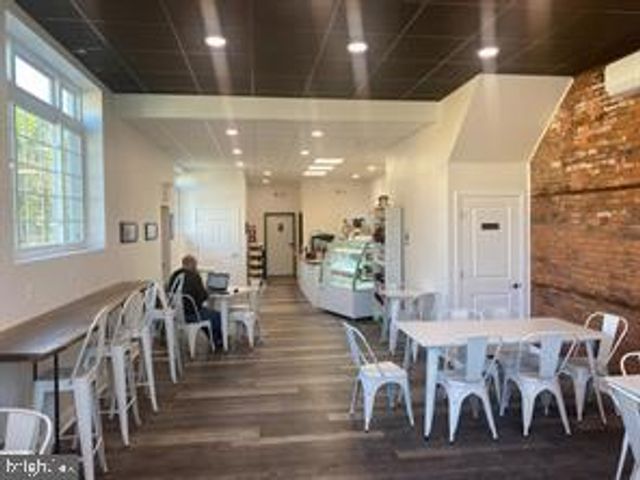 500 PAUL ST, Gloucester City, NJ 08030