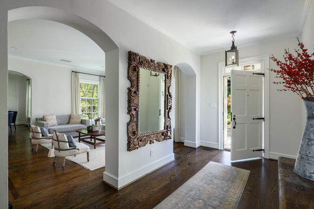 4506 Isabella Lane, Dallas, TX 75229