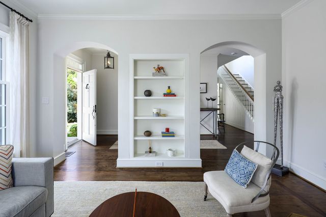 4506 Isabella Lane, Dallas, TX 75229