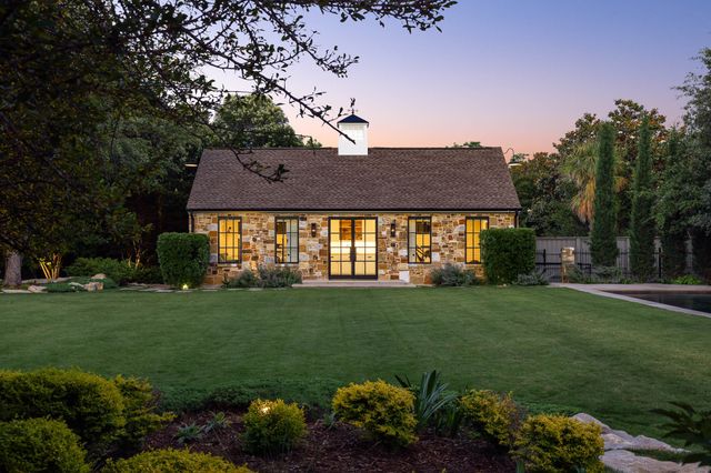 4506 Isabella Lane, Dallas, TX 75229