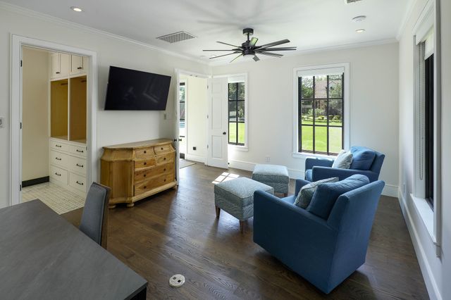 4506 Isabella Lane, Dallas, TX 75229