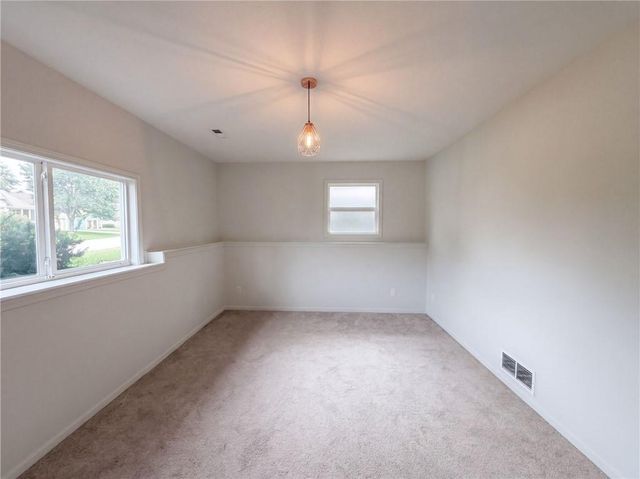 403 S Lakeshore Drive, Raymore, MO 64083