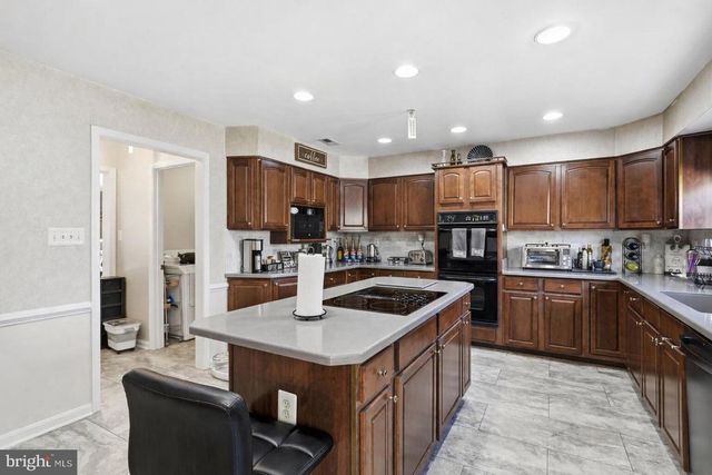 11710 AMER CT, Fort Washington, MD 20744