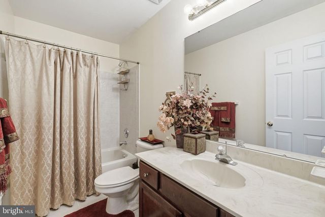 11710 AMER CT, Fort Washington, MD 20744