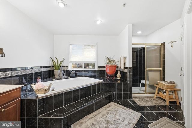 11710 AMER CT, Fort Washington, MD 20744