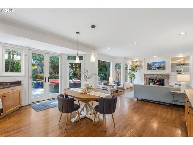 4140 MELISSA Dr, Lake Oswego, OR 97034