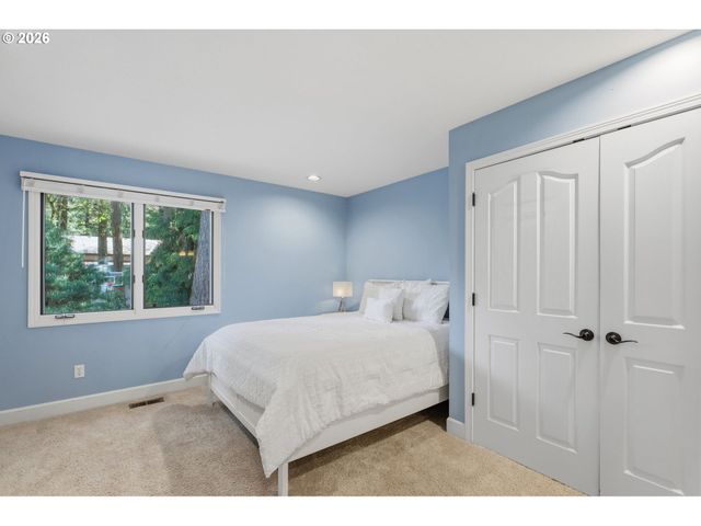 4140 MELISSA Dr, Lake Oswego, OR 97034