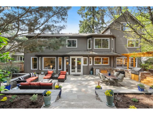 4140 MELISSA Dr, Lake Oswego, OR 97034