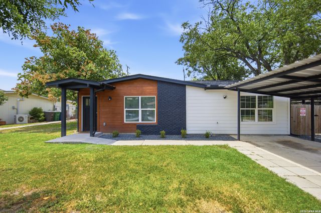 526 SPRINGWOOD LN, San Antonio, TX 78216