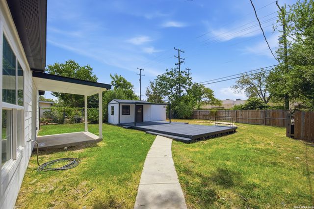 526 SPRINGWOOD LN, San Antonio, TX 78216