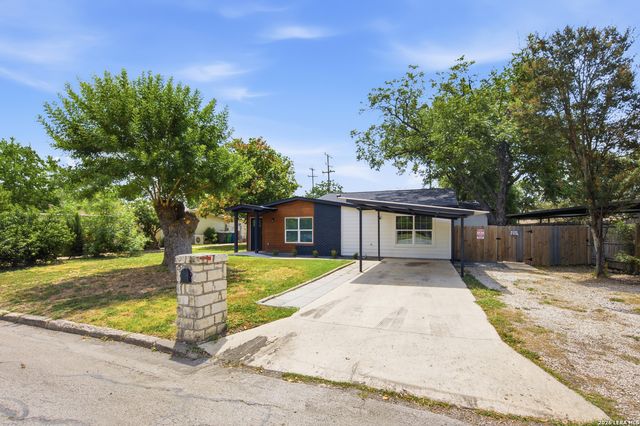 526 SPRINGWOOD LN, San Antonio, TX 78216
