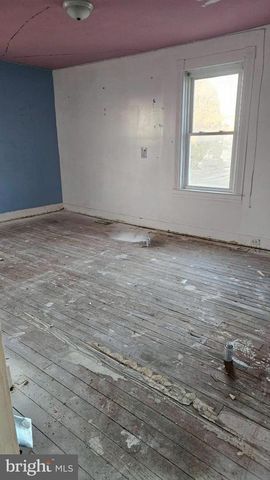 4102 GROVELAND AVE, Baltimore, MD 21215