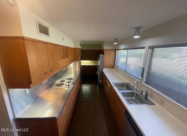 101 Riverside Street, Vidalia, LA 71373