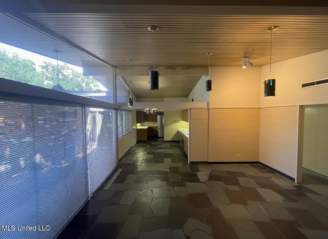 101 Riverside Street, Vidalia, LA 71373