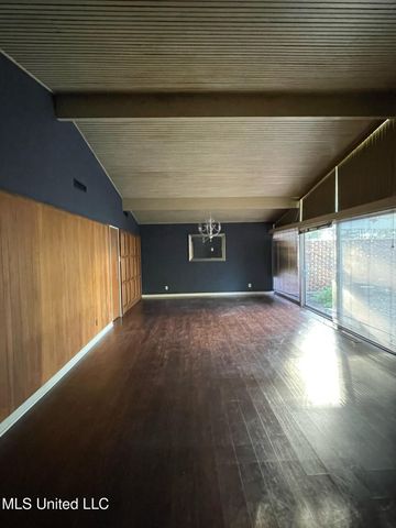 101 Riverside Street, Vidalia, LA 71373