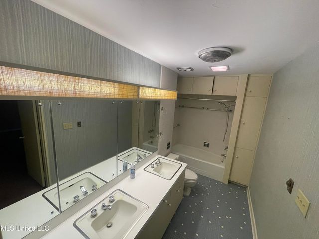 101 Riverside Street, Vidalia, LA 71373