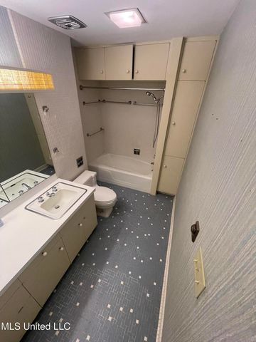 101 Riverside Street, Vidalia, LA 71373